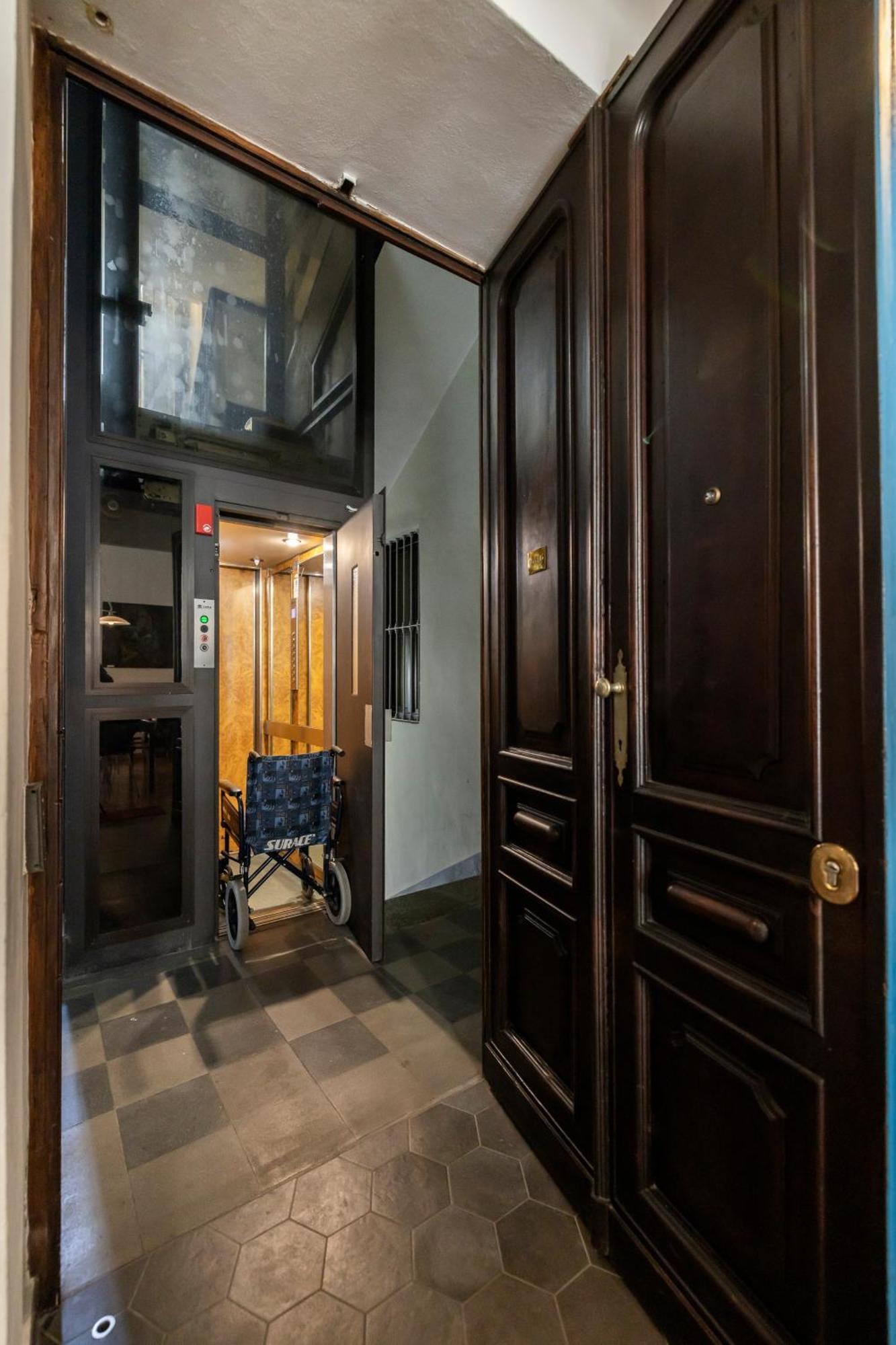 Nonpertutti Piazza Castello Accessibile Senior Famiglie Apartment Turin Exterior photo