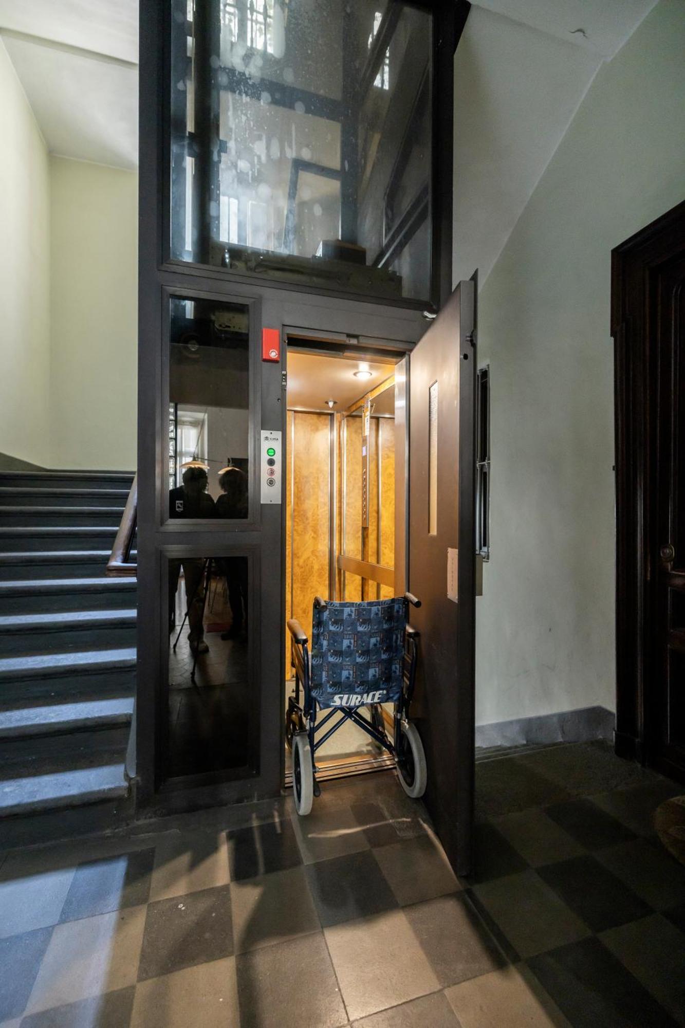 Nonpertutti Piazza Castello Accessibile Senior Famiglie Apartment Turin Exterior photo